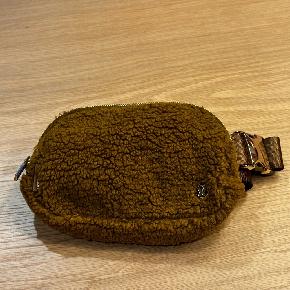 Lululemon Belt Bag